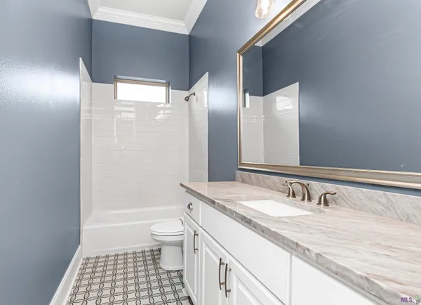 $675,000 | 36476 Royal Oak Drive, Prairieville, LA 70769