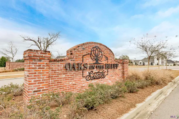 $675,000 | 36476 Royal Oak Drive, Prairieville, LA 70769