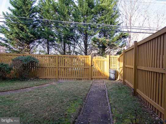 5416 Channing Road Baltimore, MD 21229 - Photo 22 of 25