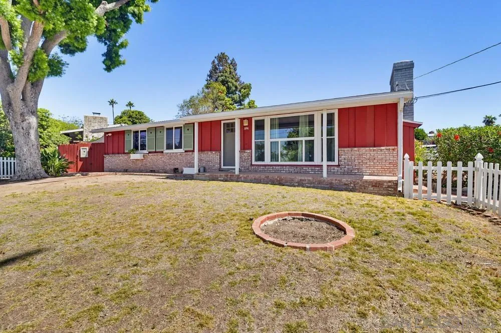 3956 El Canto Drive Spring Valley, CA 91977 - Photo 1 of 30 Gallery Image 1