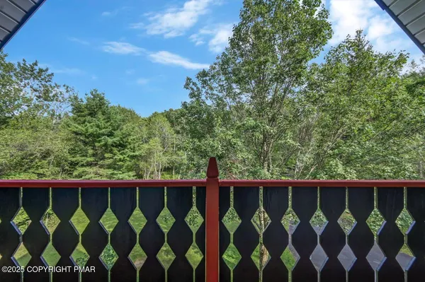 $369,900 | 187 Ash Drive, Long Pond, PA 18334