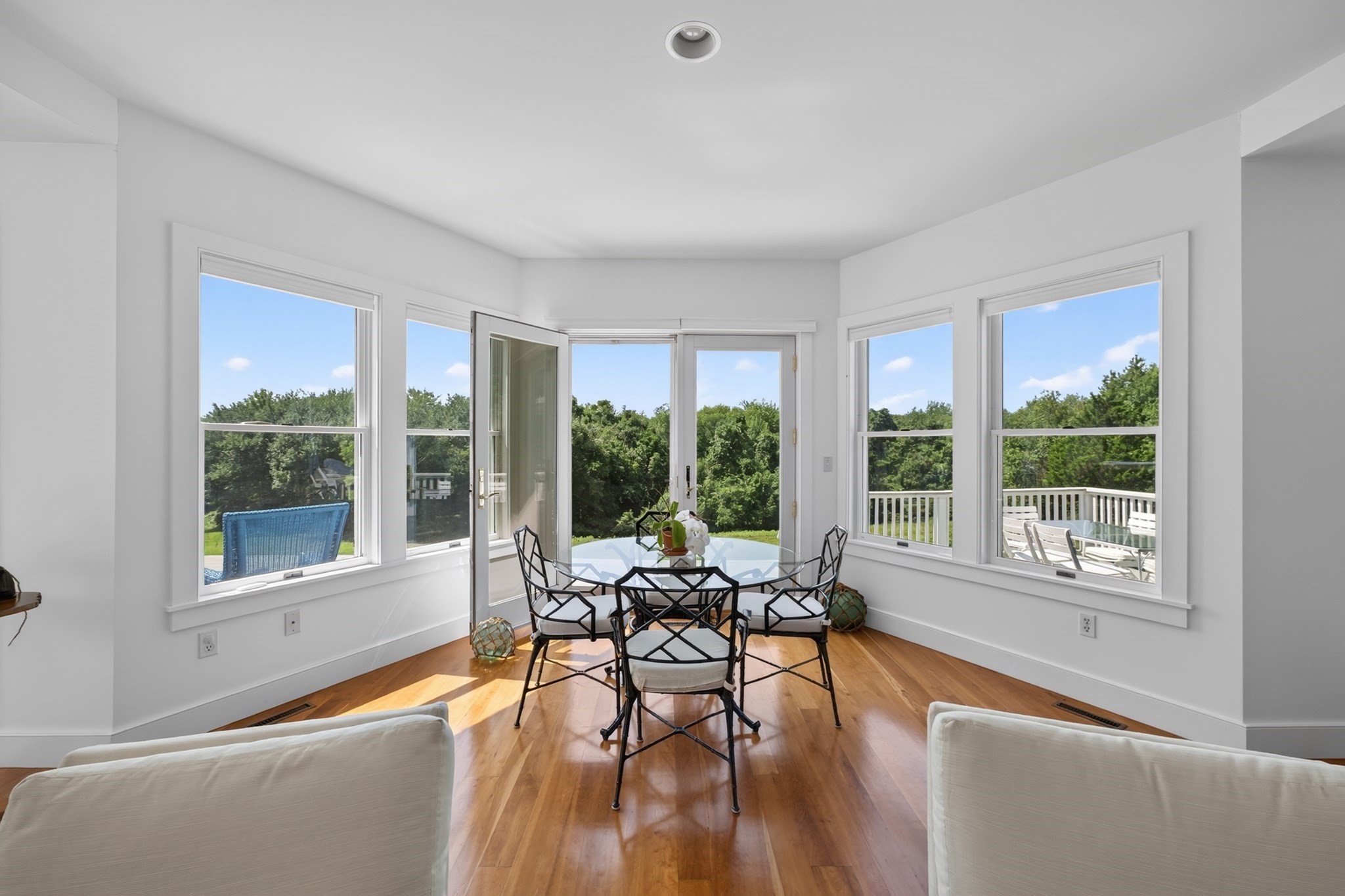 1069 Horseneck Road Westport, MA 02790 - Photo 16 of 34 Gallery Image 16