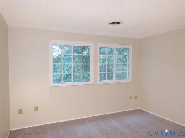 $265,900 | 734 South Hyannis Drive, Chesterfield, VA 23236