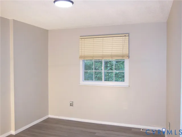 $265,900 | 734 South Hyannis Drive, Chesterfield, VA 23236