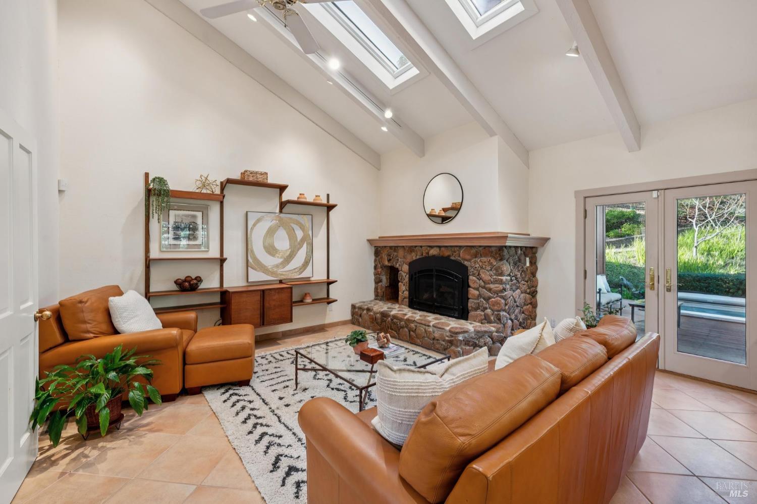 11 Badger Court Novato, CA 94949 - Photo 13 of 63