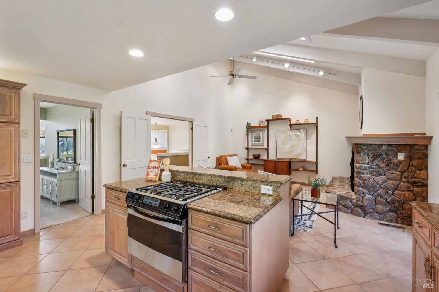 11 Badger Court Novato, CA 94949 - Photo 16 of 63