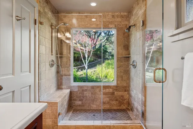 $1,750,000 | 11 Badger Court, Novato, CA 94949