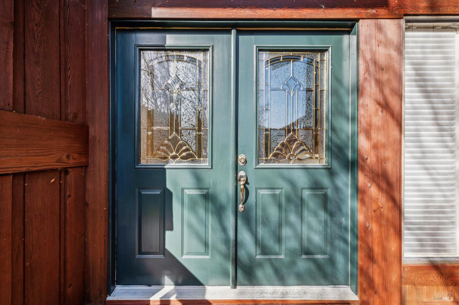 11 Badger Court Novato, CA 94949 - Photo 3 of 63