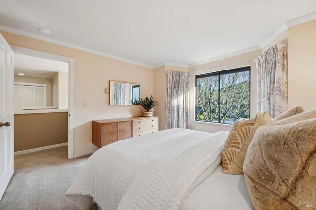 $1,750,000 | 11 Badger Court, Novato, CA 94949