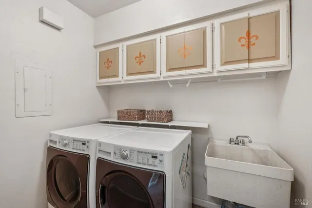 $1,750,000 | 11 Badger Court, Novato, CA 94949