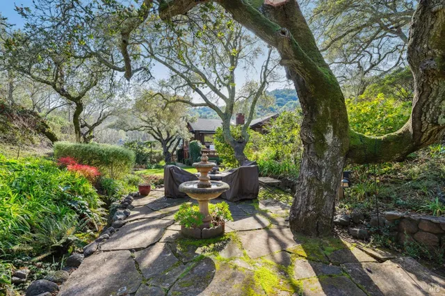 $1,750,000 | 11 Badger Court, Novato, CA 94949