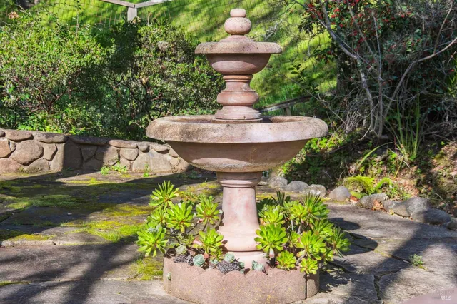 $1,750,000 | 11 Badger Court, Novato, CA 94949