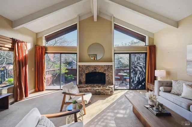 $1,750,000 | 11 Badger Court, Novato, CA 94949