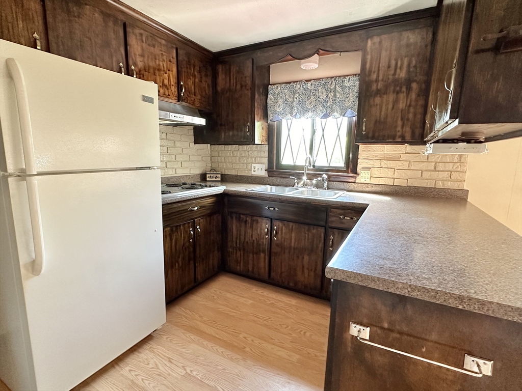 70 Kane Road Holyoke, MA 01040 - Photo 9 of 26 Gallery Image 9