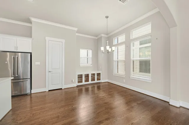 $470,000 | 882 Wakefield Drive, Unit C, Houston, TX 77018