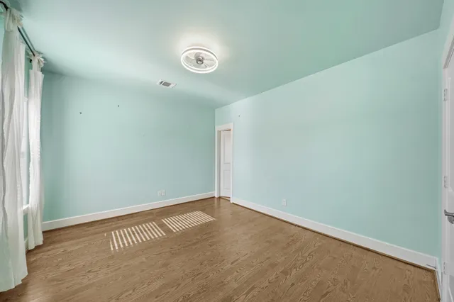 $470,000 | 882 Wakefield Drive, Unit C, Houston, TX 77018