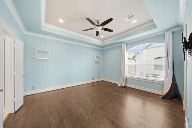 $470,000 | 882 Wakefield Drive, Unit C, Houston, TX 77018