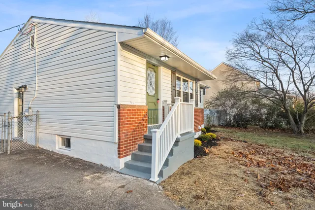 $369,000 | 819 Old Harmony Road, Newark, DE 19711