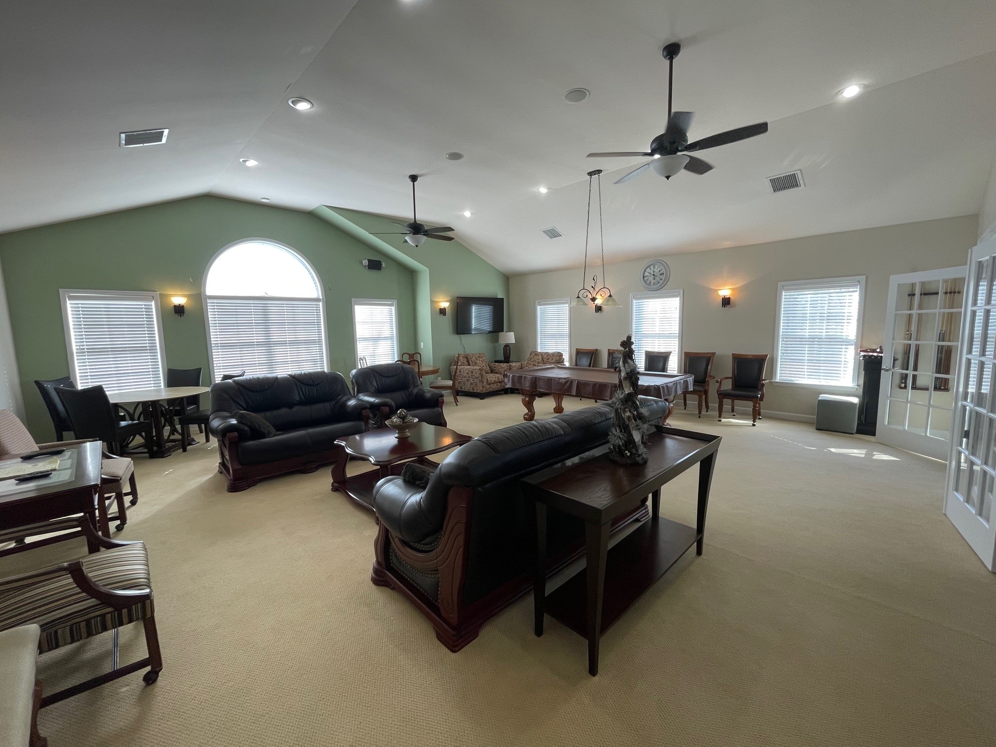 2252 Stonecenter Lane Murfreesboro, TN 37128 - Photo 35 of 36 a living room with furniture and a large window