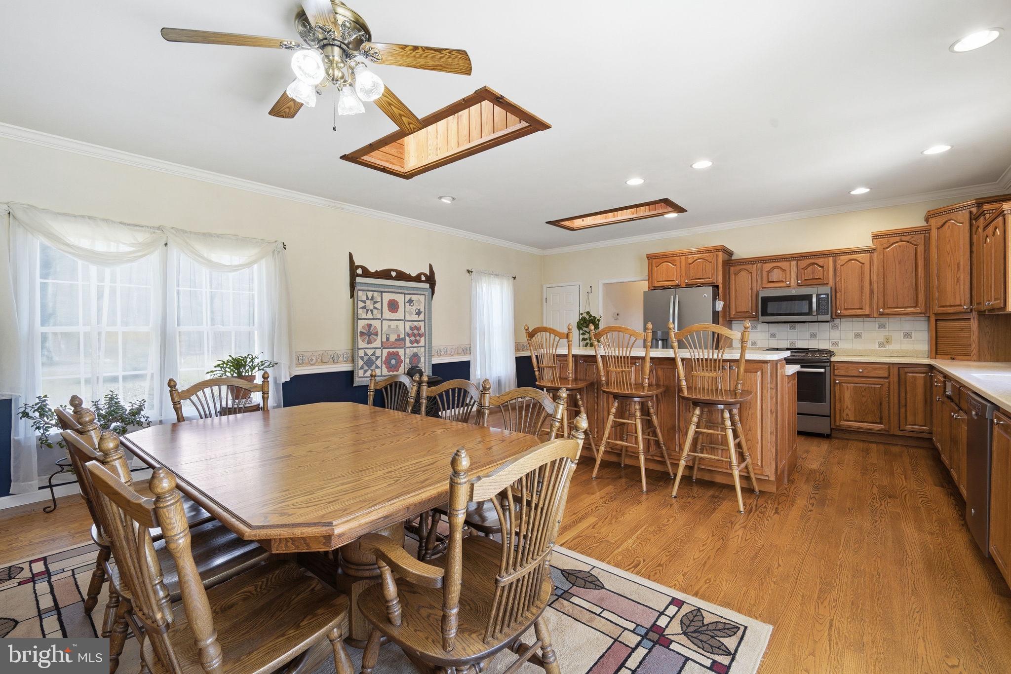 930 Spaniard Neck Road Centreville, MD 21617 - Photo 28 of 91 Spacious kitchen with warm wood accents.