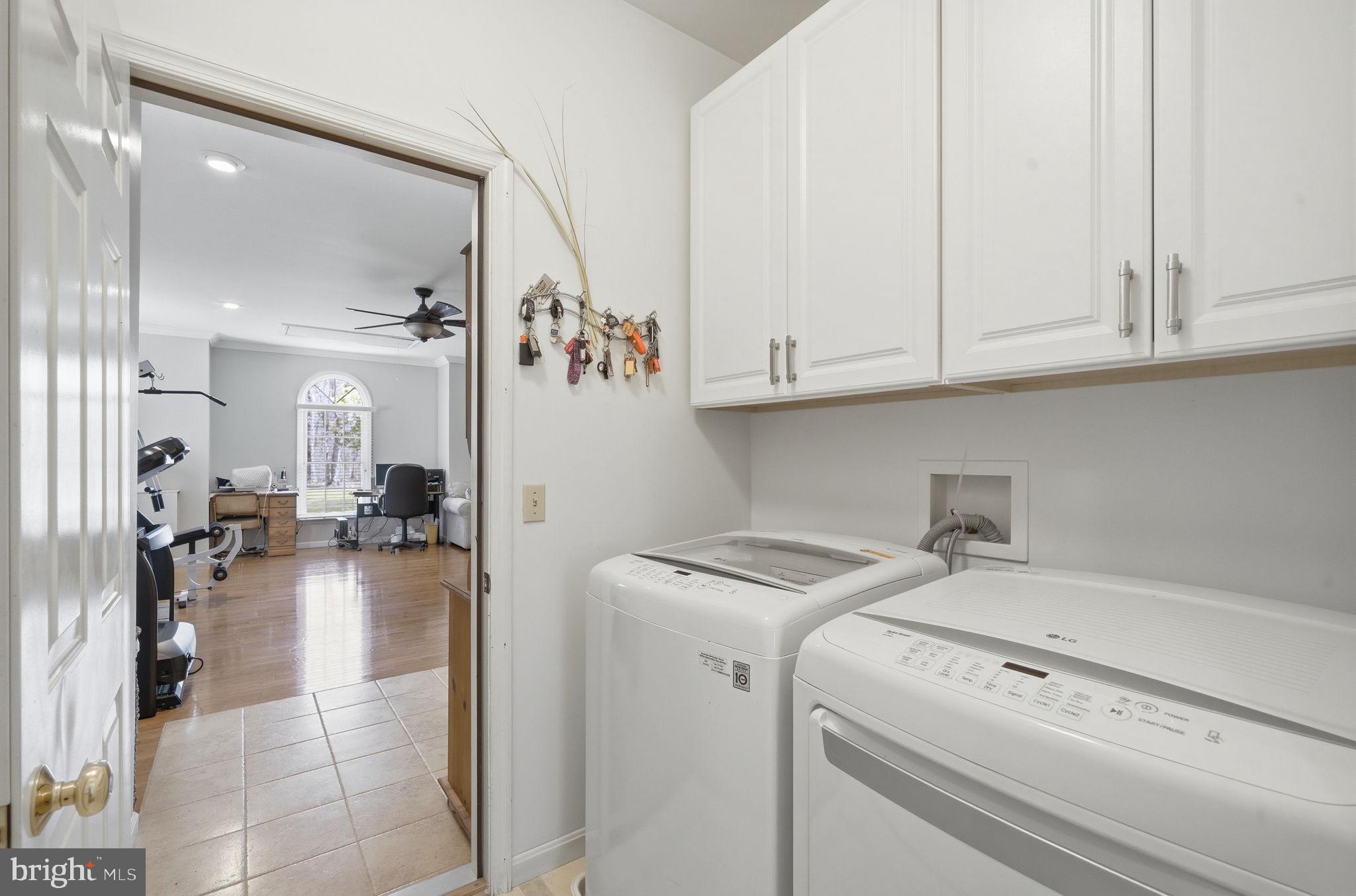 930 Spaniard Neck Road Centreville, MD 21617 - Photo 40 of 91 Bright and functional laundry space.