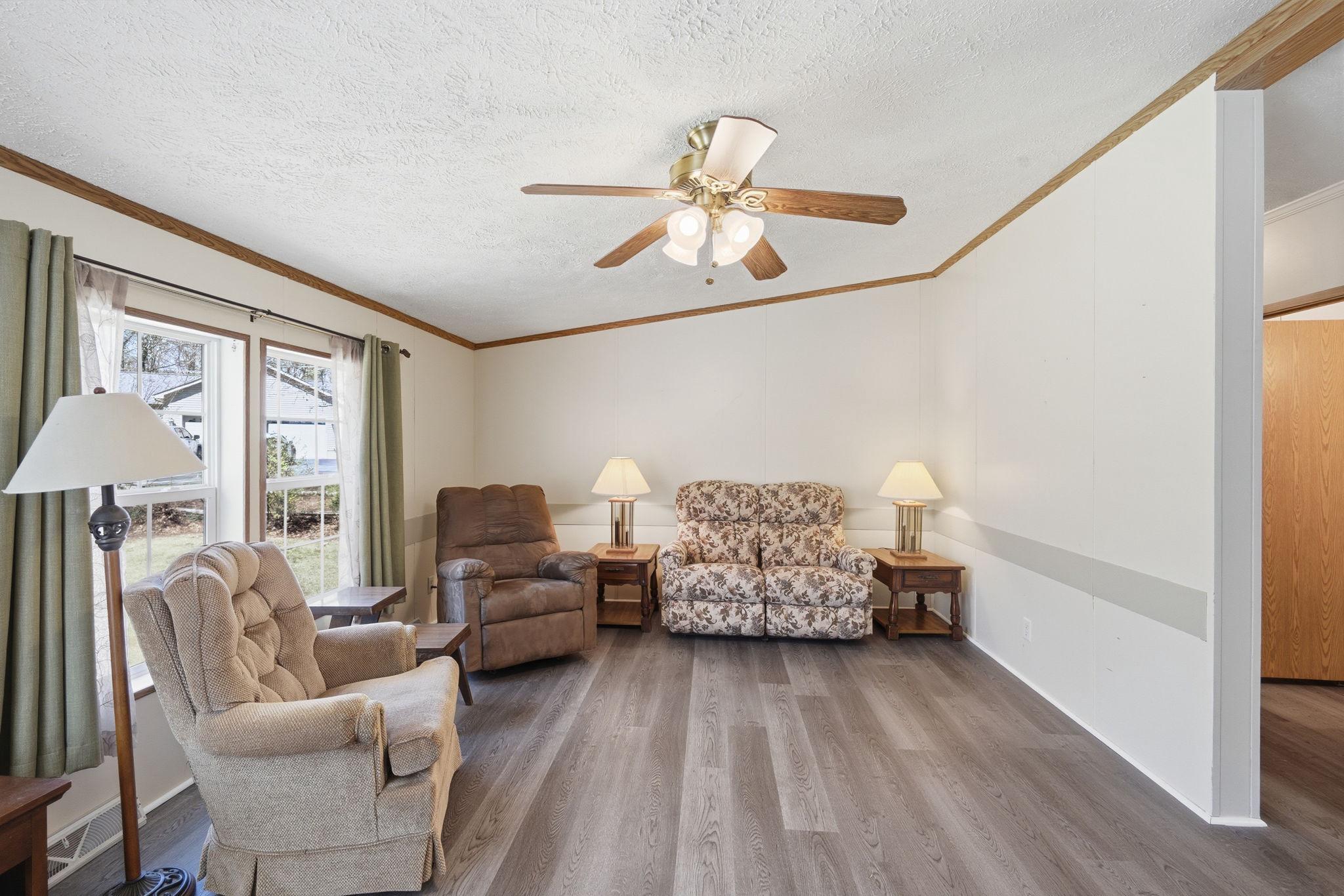 930 Spaniard Neck Road Centreville, MD 21617 - Photo 53 of 91 Bright inviting living space (inlaw/tenant house)