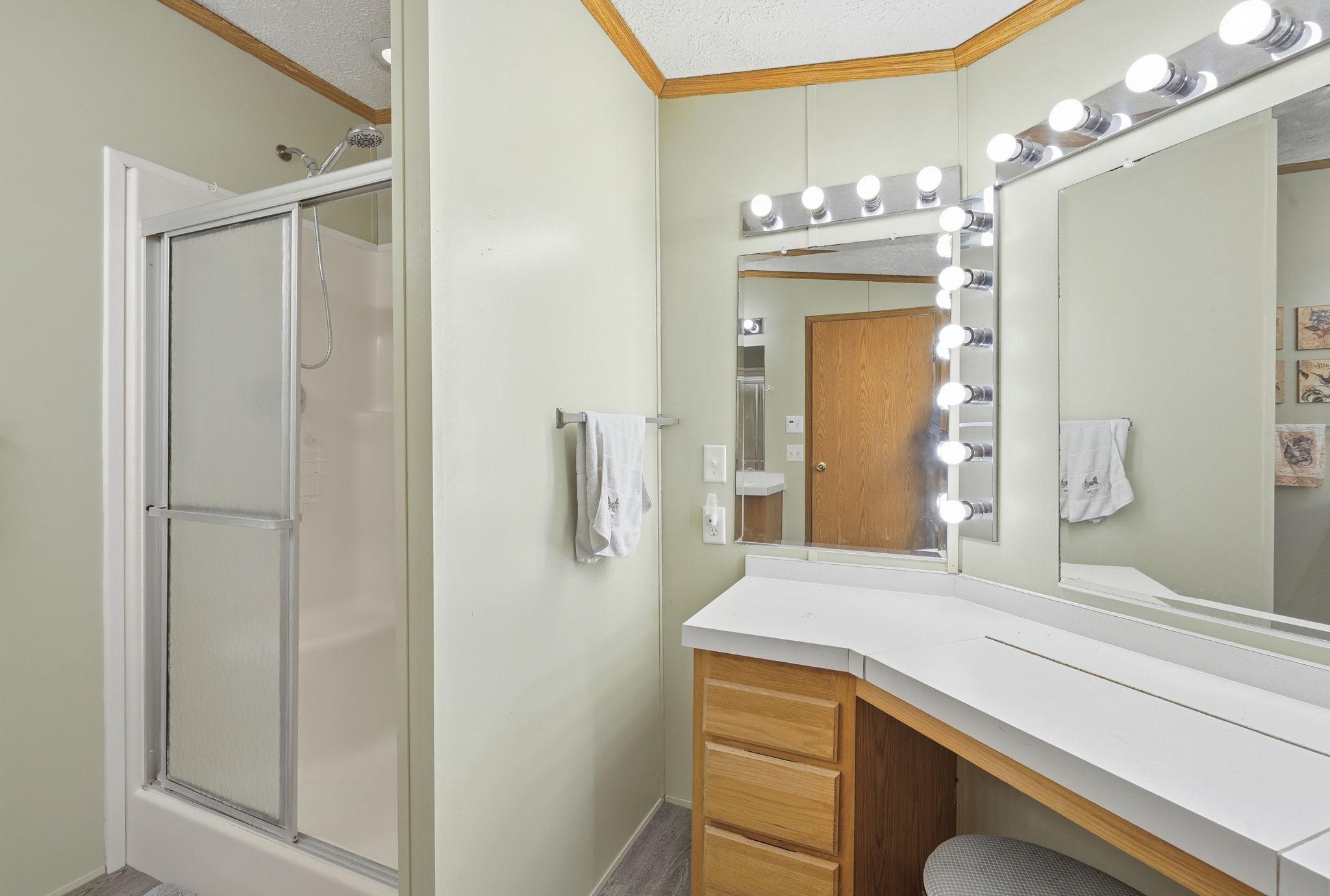 930 Spaniard Neck Road Centreville, MD 21617 - Photo 59 of 91 Primary Bath (inlaw/tenant house)