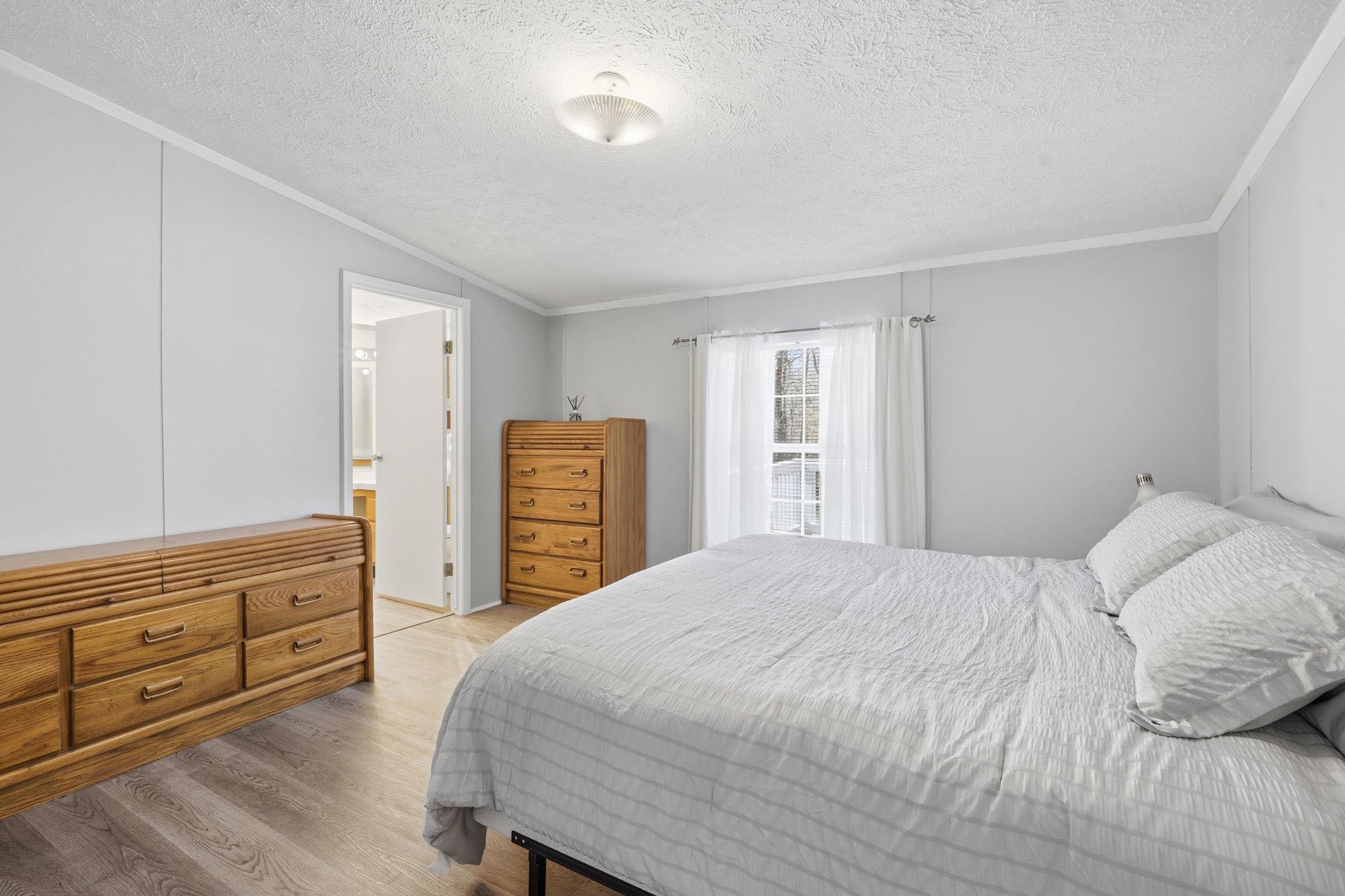 930 Spaniard Neck Road Centreville, MD 21617 - Photo 61 of 91 Primary Bedroom (inlaw/tenant house)