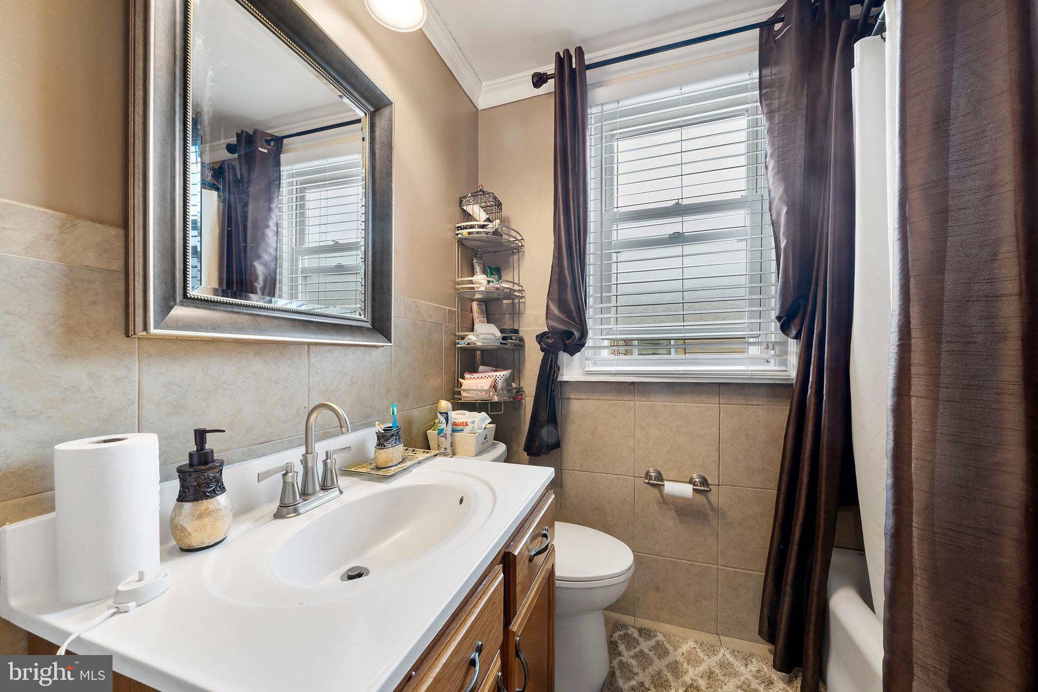 7541 Parkview Road Upper Darby, PA 19082 - Photo 13 of 18 Gallery Image 13