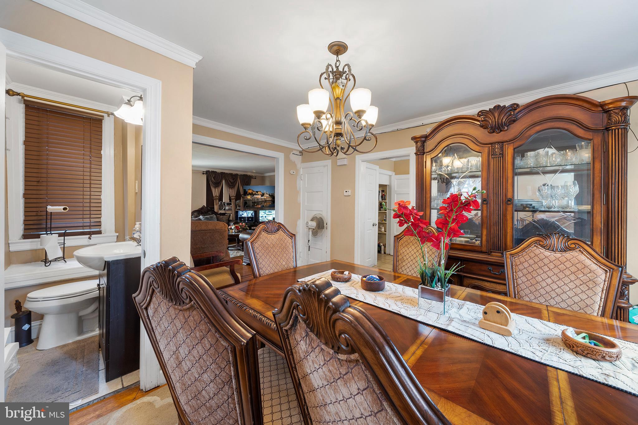 7541 Parkview Road Upper Darby, PA 19082 - Photo 8 of 18 Gallery Image 8