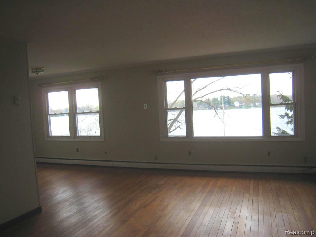3344 Rush Lake Road Pinckney, MI 48169 - Photo 13 of 32