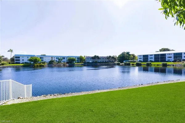 $5,000 | 3030 Binnacle Drive, Unit 201, Naples, FL 34103