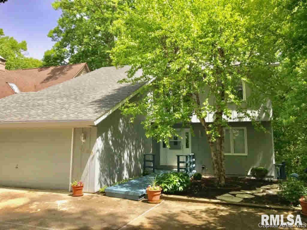 3509 Bluff Road Springfield, IL 62711 - Photo 1 of 35