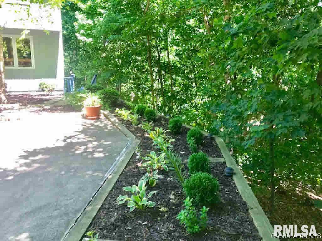 3509 Bluff Road Springfield, IL 62711 - Photo 33 of 35
