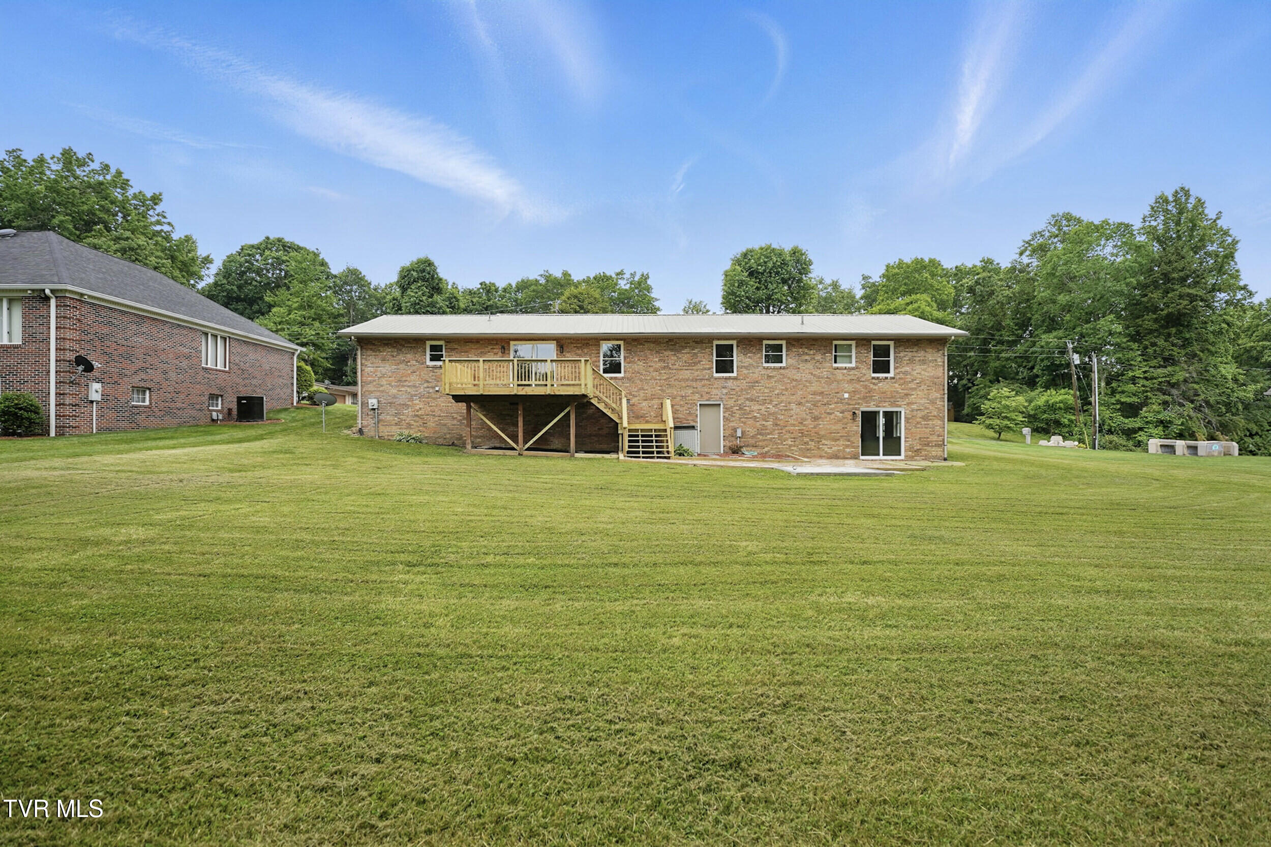 5530 Paramont Road Wise, VA 24293 - Photo 5 of 57 42_42-arw09909