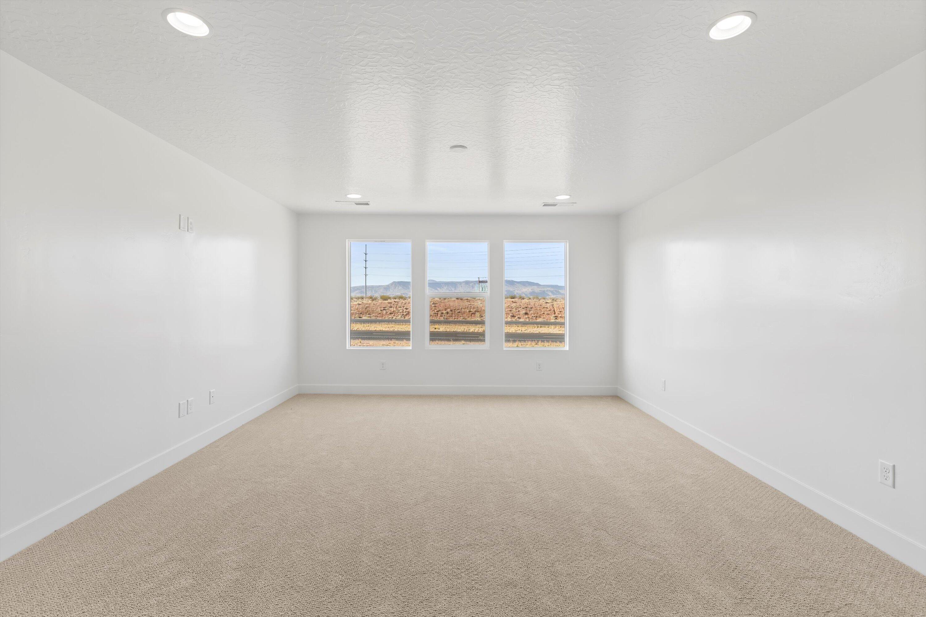 110 White Hills Street St. George, UT 84790 - Photo 13 of 24 09-IMG_0314