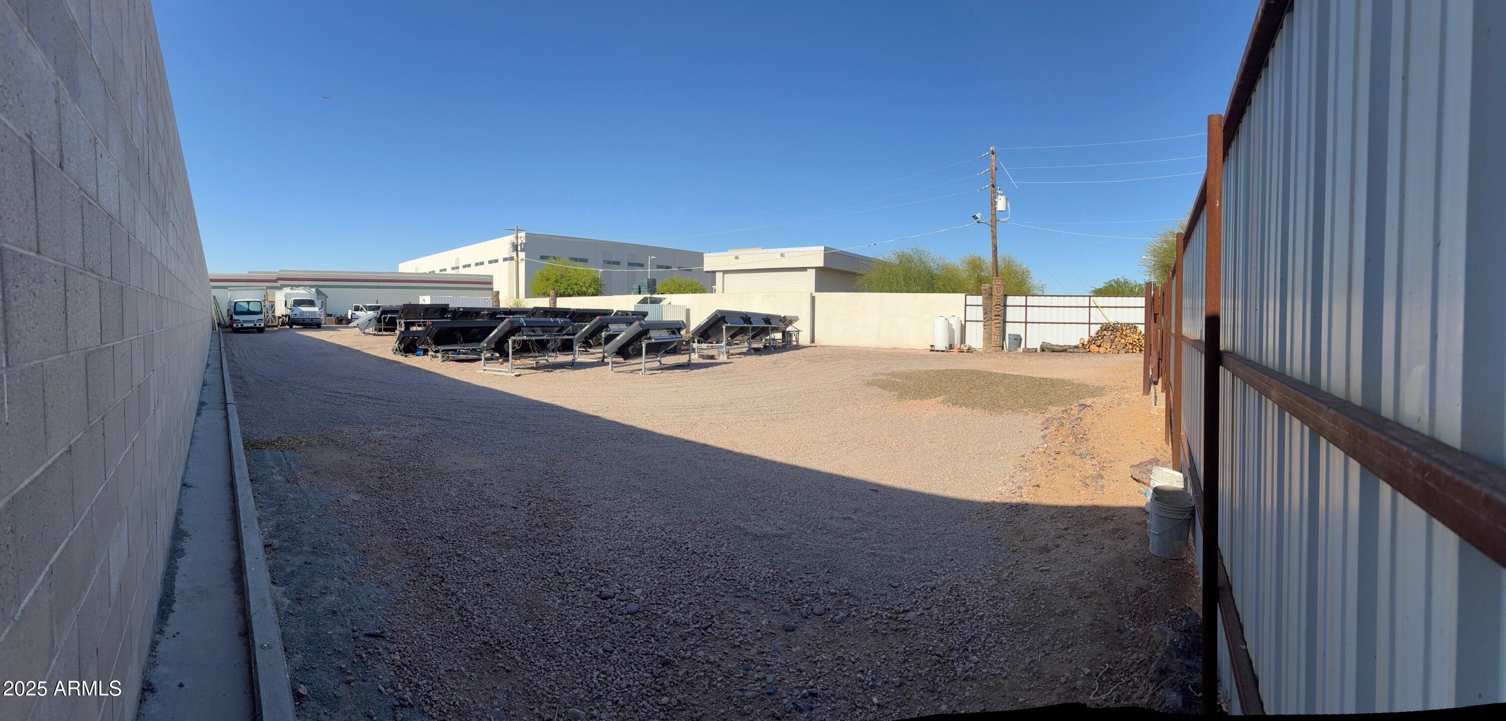 1407 East McKellips Road Tempe, AZ 85288 - Photo 2 of 3 a view of a porch and a yard