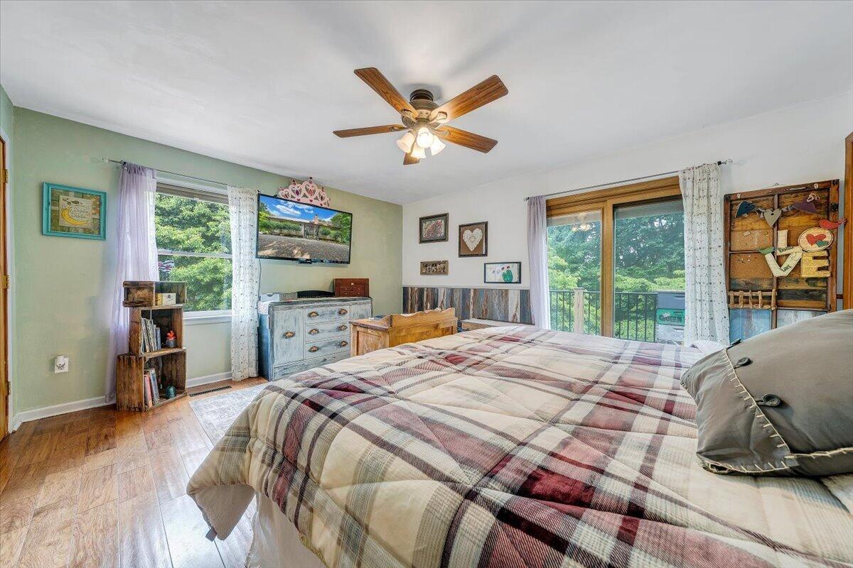 879 Aps Knob Road New Castle, VA 24127 - Photo 14 of 42 14-MIB07335