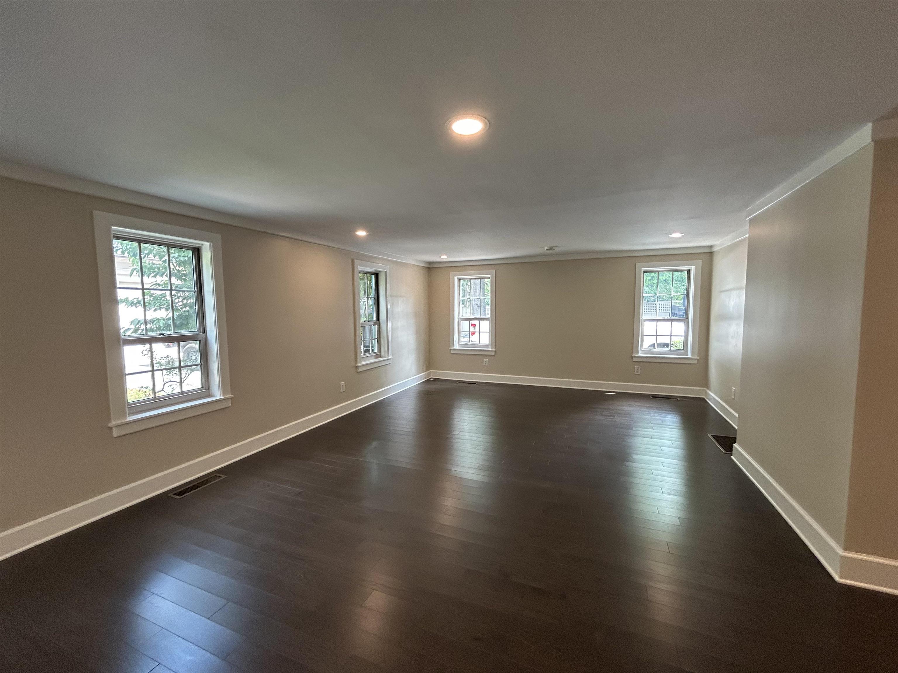 81 Front Street, Unit 3 Exeter, NH 03833 - Photo 15 of 58