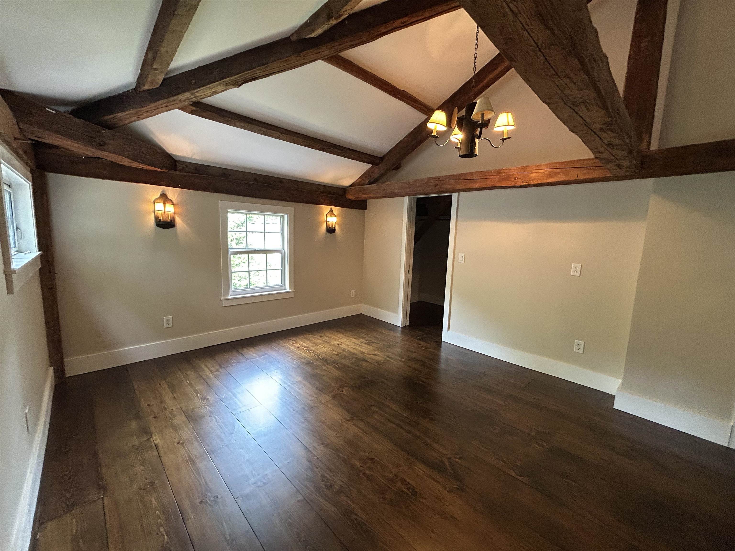 81 Front Street, Unit 3 Exeter, NH 03833 - Photo 20 of 57