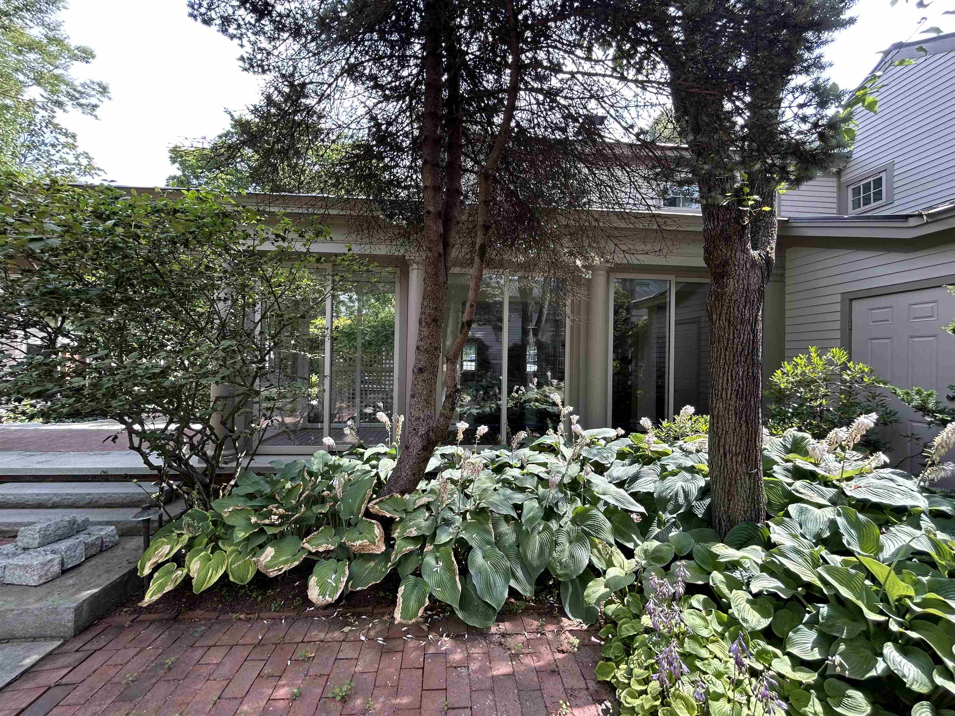 81 Front Street, Unit 3 Exeter, NH 03833 - Photo 37 of 57