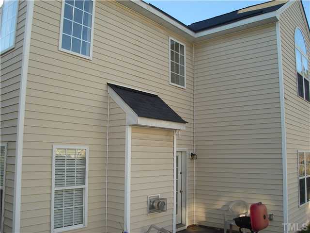 1905 Red Quartz Drive Raleigh, NC 27610 - Photo 17 of 18