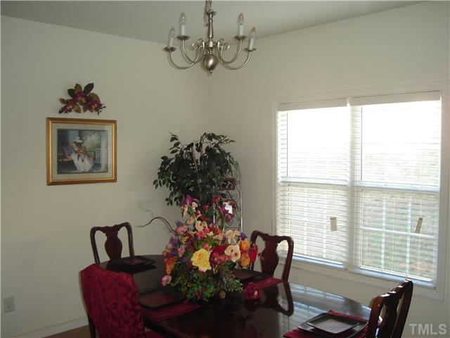 1905 Red Quartz Drive Raleigh, NC 27610 - Photo 8 of 18