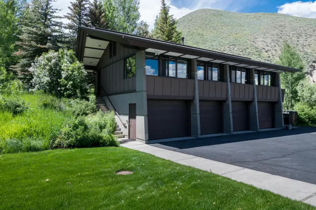 $3,495,000 | 102 Hyndman View Drive, Blaine County, ID 83333