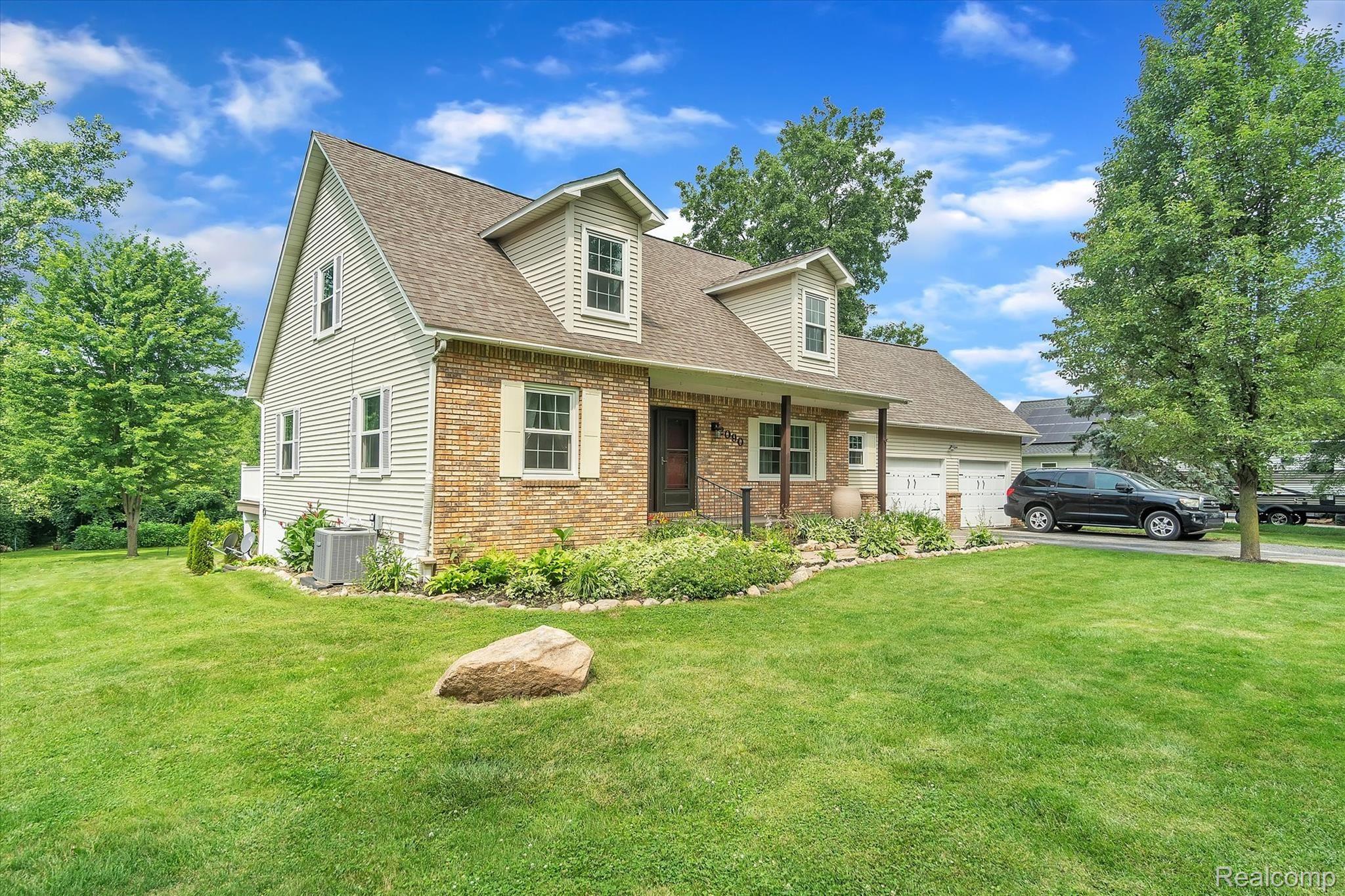 2090 Montague Road Davison, MI 48423 - Photo 2 of 61 02-2090-Montague-Rd-WindowStill-Real-Estate-Photography-2.jpg