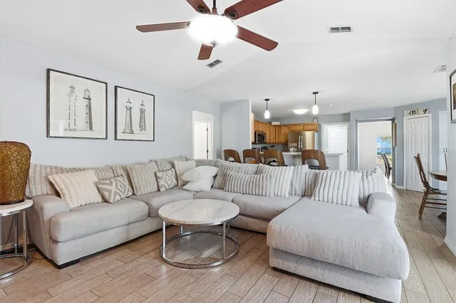 $465,000 | 10345 Southeast 42nd Terrace, Belleview, FL 34420