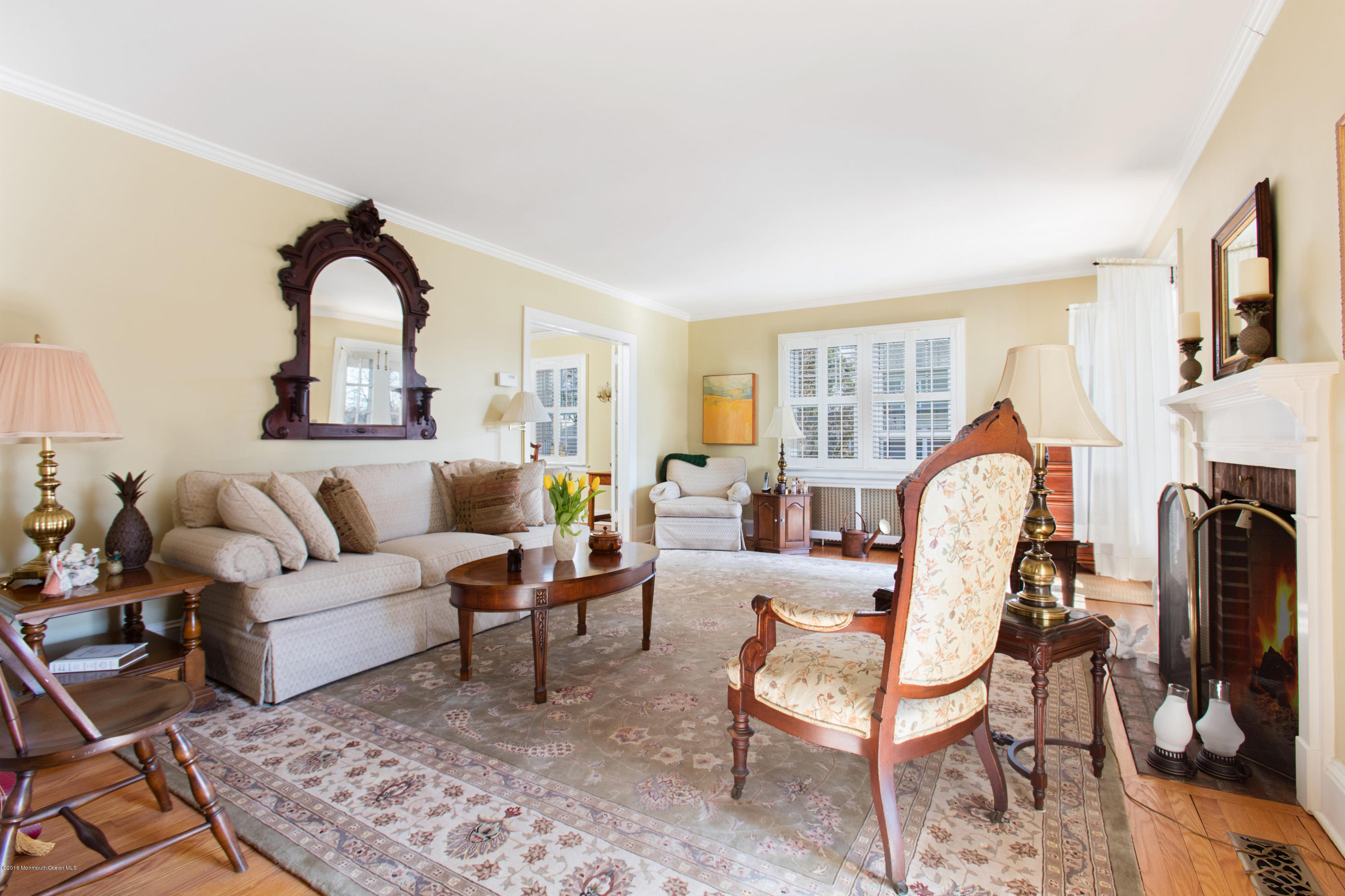 342 Conover Place Red Bank, NJ 07701 - Photo 4 of 21 342 Conover Pl Red Bank NJ-print-005-2-1