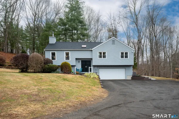 $595,000 | 13 Pocono Road, Newtown, CT 06470