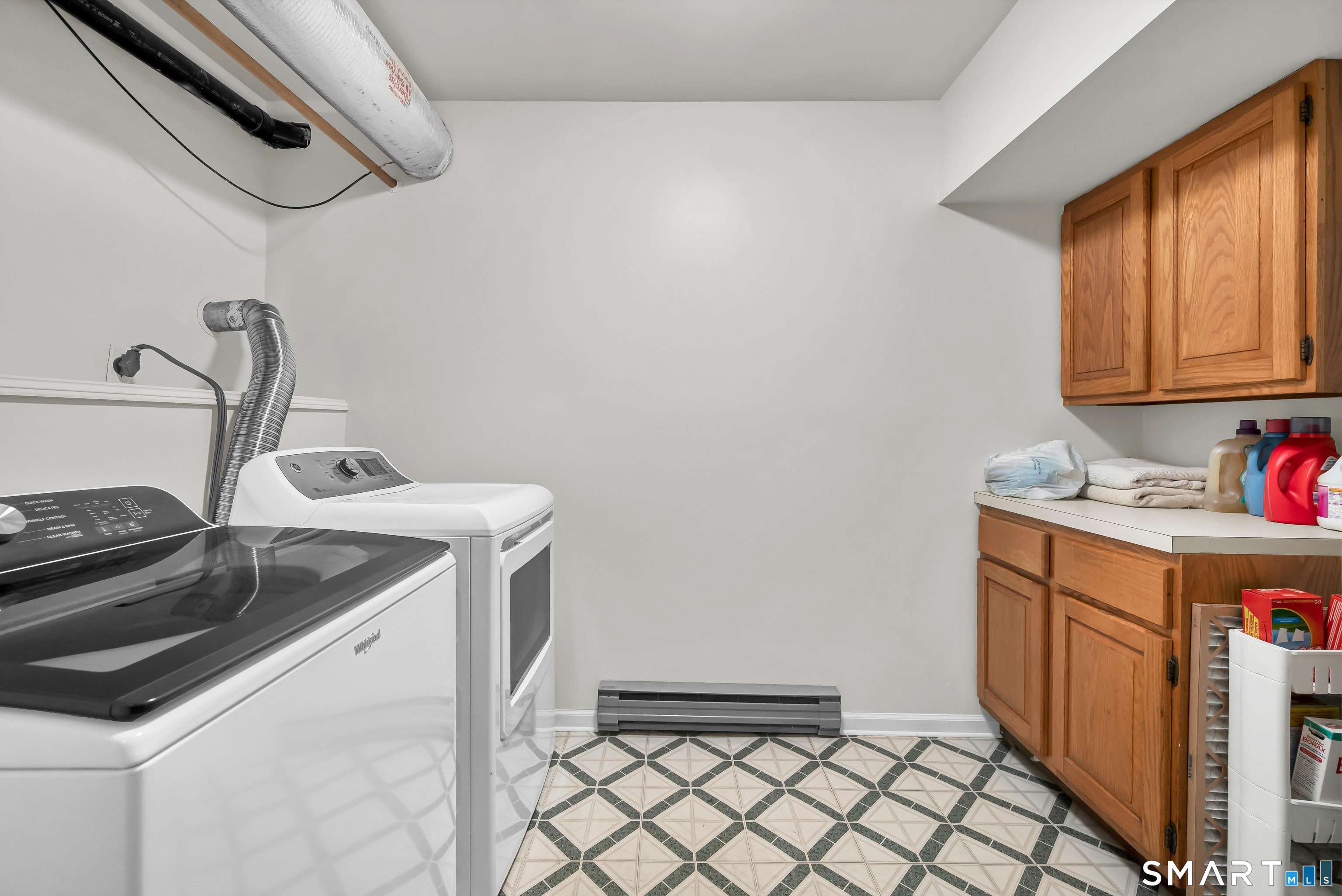 13 Pocono Road Newtown, CT 06470 - Photo 32 of 39