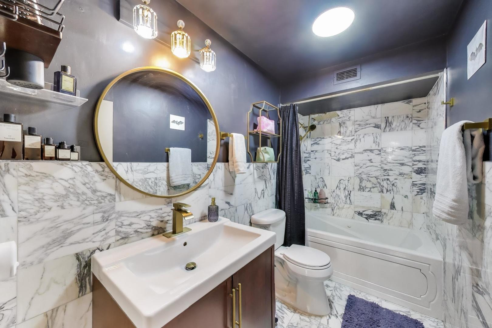 6007 North Sheridan Road, Unit 16F Chicago, IL 60660 - Photo 19 of 41